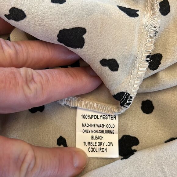 Papermoon Conway faux wrap blouse Beige black dots Size LP NWT - Picture 8 of 8
